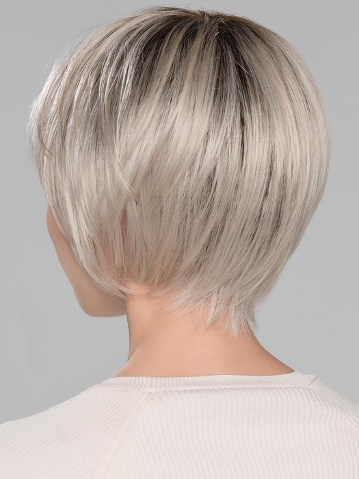 BEAM by ELLEN WILLE in LIGHT CHAMPAGNE ROOTED 23.25.101 | Lightest Pale Blonde and Lightest Golden Blonde with Winter White Blend and Shaded Roots