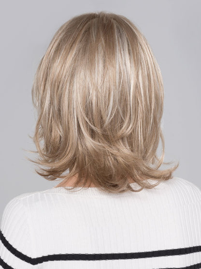 TALENT MONO by ELLEN WILLE in LIGHT CHAMPAGNE MIX 23.24.16 | Platinum Blonde, Cool Platinum Blonde, and Light Golden Blonde blend