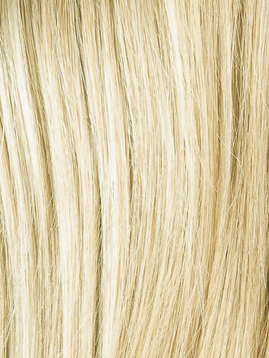 LIGHT BLONDE 26.25 | Medium Gold Blonde and Light Gold Blonde Blend