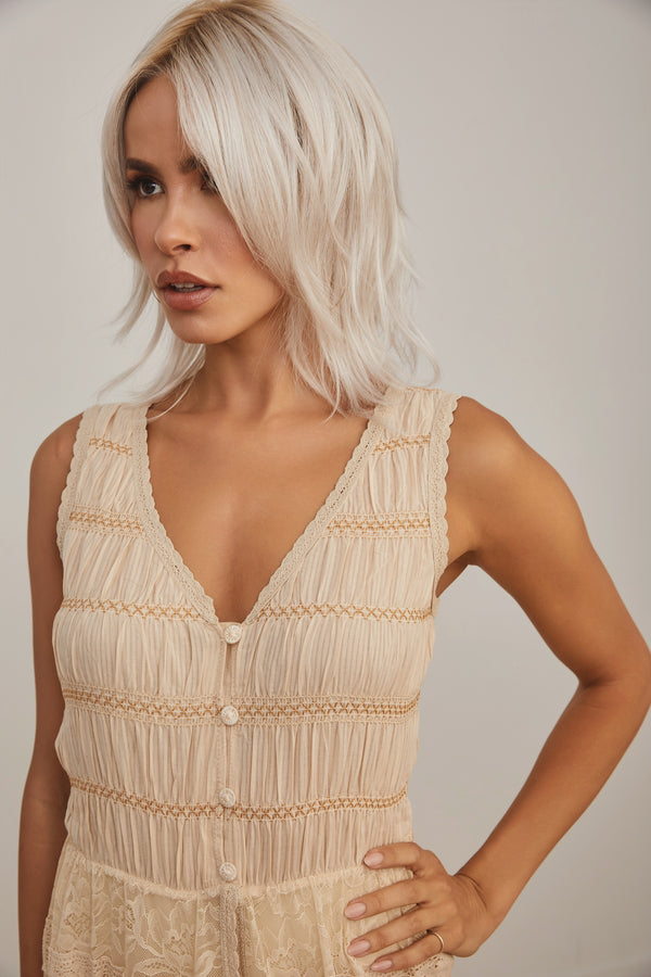 Alicia Wig - 6546  The Orchid Collection
