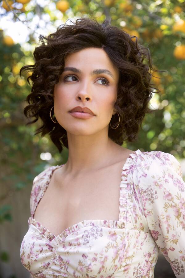 Attitude Wig - 4107   The Orchid Collection