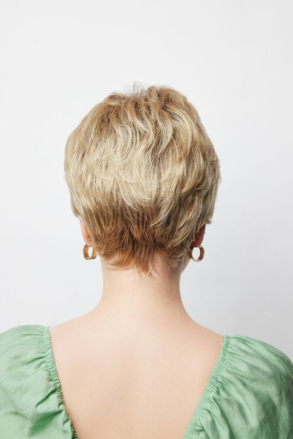 Amore Bay Wig - 2585