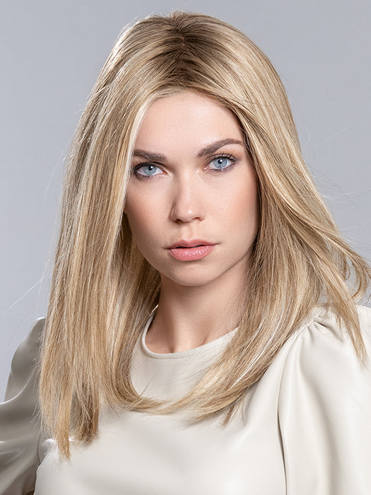 DREAM by ELLEN WILLE in SANDY BLONDE ROOTED 22.16.25 | Light Neutral Blonde, Medium Blonde, and Lightest Golden Blonde blend with dark shaded roots