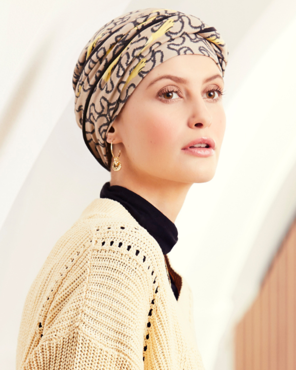 Emmy V Turban