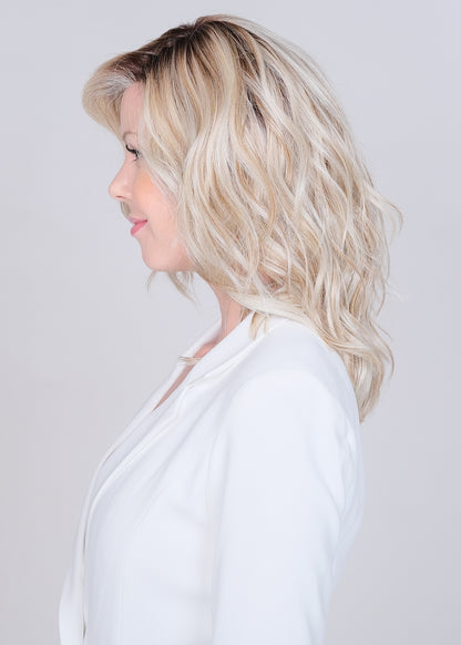 Belle Tress Hand-Tied V Dalgona 16