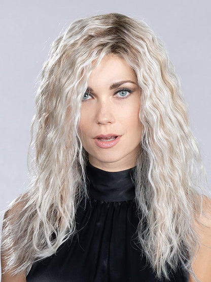 MUSIC (STYLED: WAVY) by ELLEN WILLE in METALLIC BLONDE ROOTED 60.101.51 | Pearl White, Pearl Platinum with Dark and Lightest Brown and Grey Blend with Shaded Roots