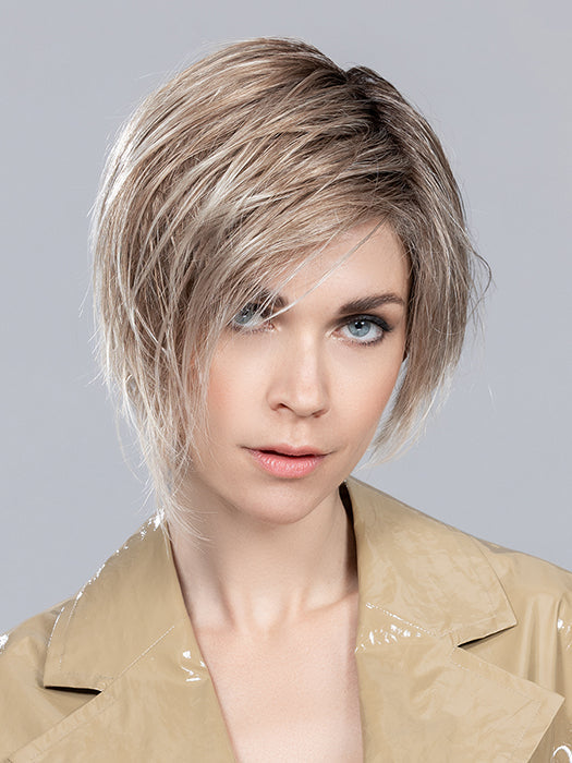 RICH MONO by ELLEN WILLE in PEARL BLONDE ROOTED 49,101.14 | Dark Ash Blonde Blended with Grey and Pearl Platinum and Medium Ash Blond Blend with Shaded Roots