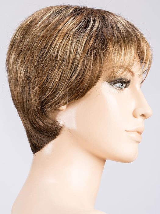 TOBACCO ROOTED 830.26.27 | Medium Brown blended with Light Auburn and Light Golden Blonde and Dark Strawberry Blonde blend with Shaded Roots