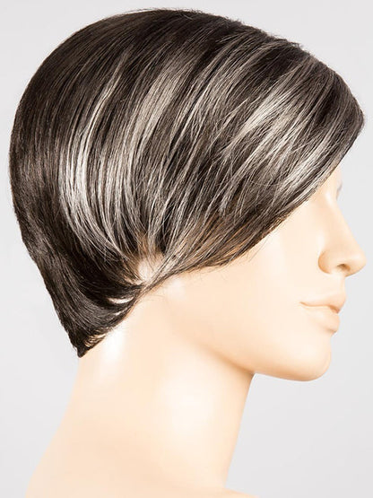 PEPPER LIGHTED 2.60 | Darkest Brown Blend with Silver White concentrated in the front
