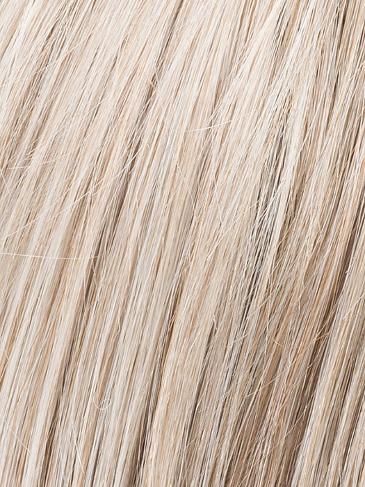 PEARL BLONDE ROOTED 101.16 | Pearl Platinum and Medium Blonde Blend with Shaded Roots