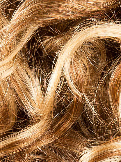GINGER ROOTED 31.19.30 | Light Reddish Auburn and Light Honey Blonde with Light Auburn Blend and Shaded Roots