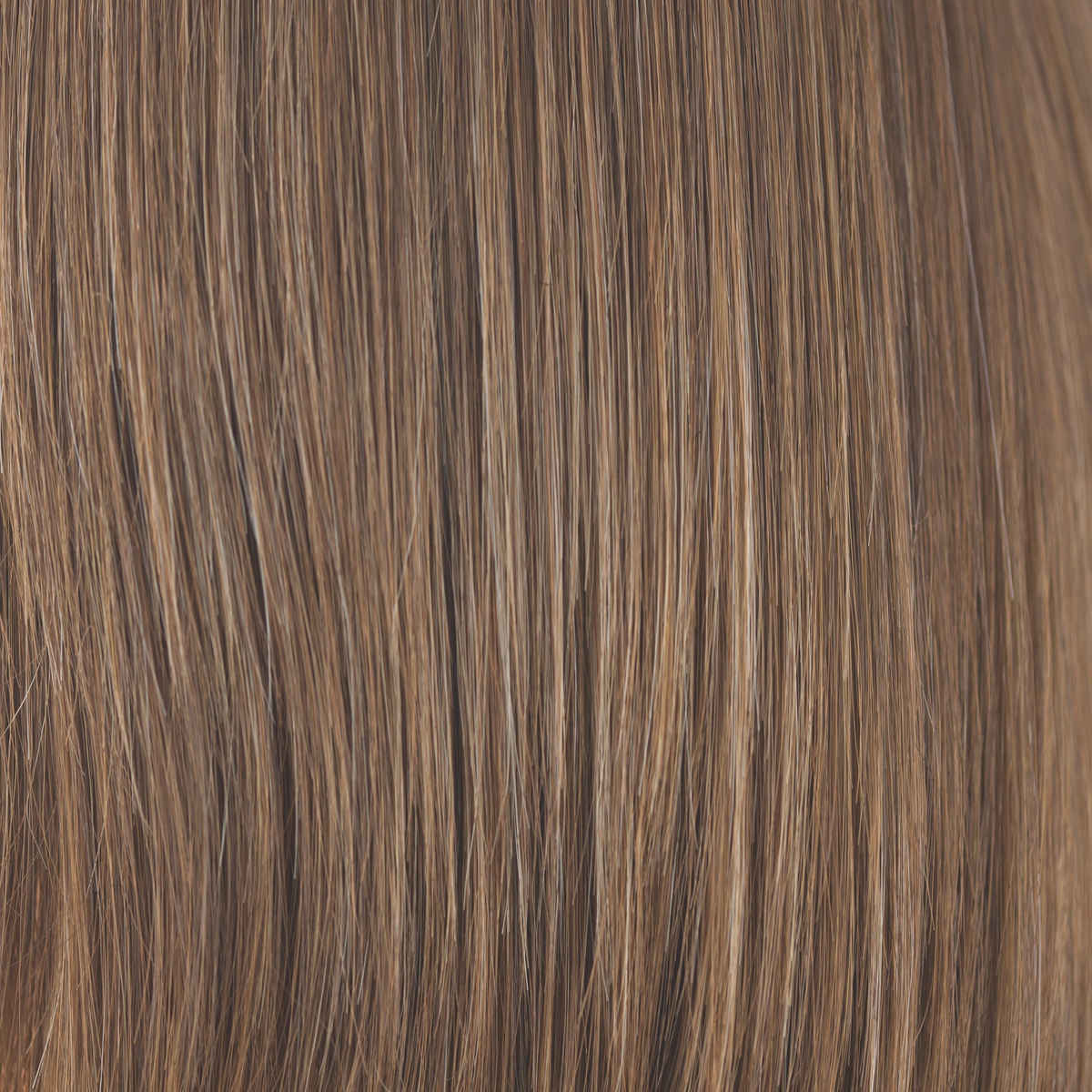 Light Chocolate - Our light chocolate color brings dynamic dimensions as it is created with a warm, coppery light brown. One of our year-round favorites, it's suitable for all occasions for a soft, natural look.