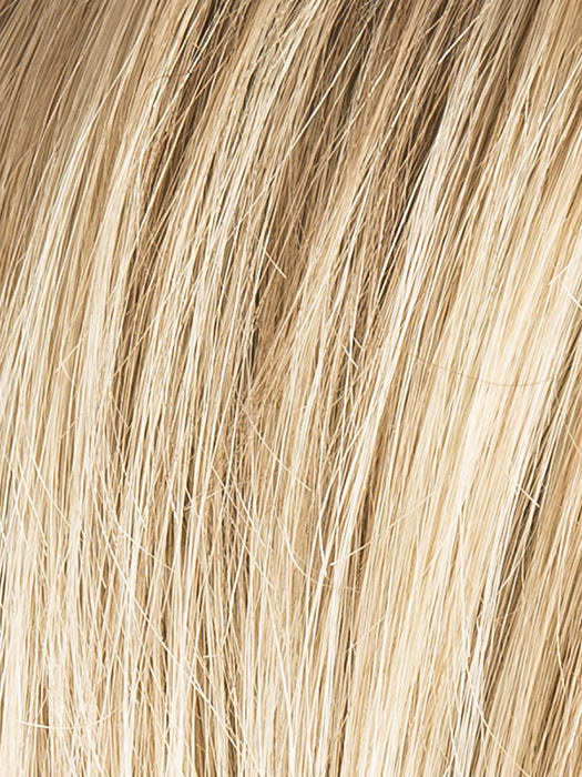 CHAMPAGNE SHADED 22.20.25 | Light Strawberry Blonde and Light Neutral Blonde blend with Lightest Golden Blonde and Shaded Roots