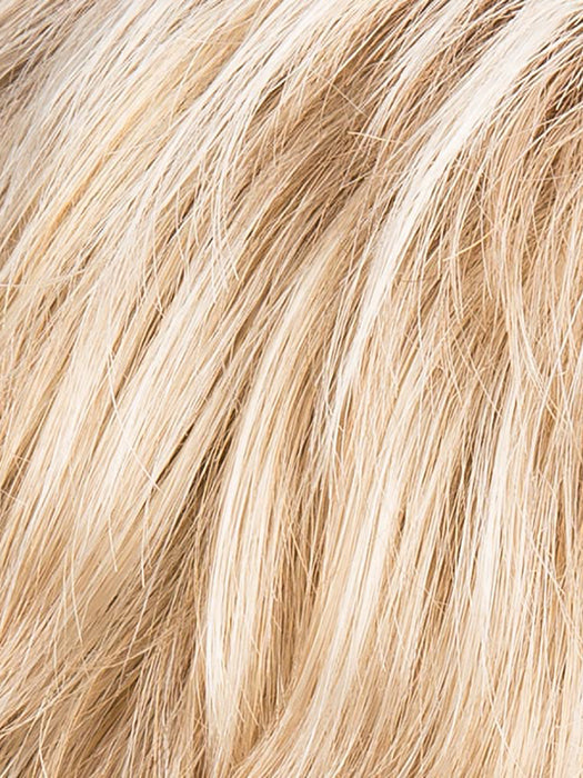 LIGHT HONEY MIX 26.22.19 | Light Golden Blonde and Light Neutral Blonde with Light Honey Blonde Blend