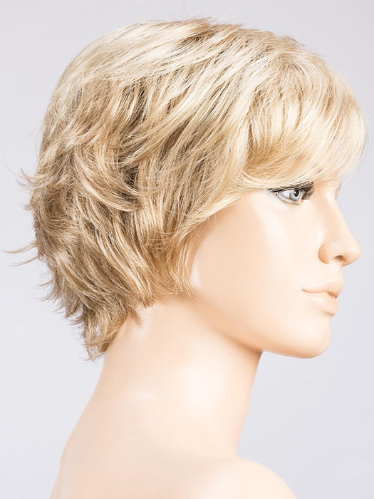 CHAMPAGNE ROOTED 22.25.16 | Light Beige Blonde, Medium Honey Blonde, and Platinum Blonde Blend with Dark Roots